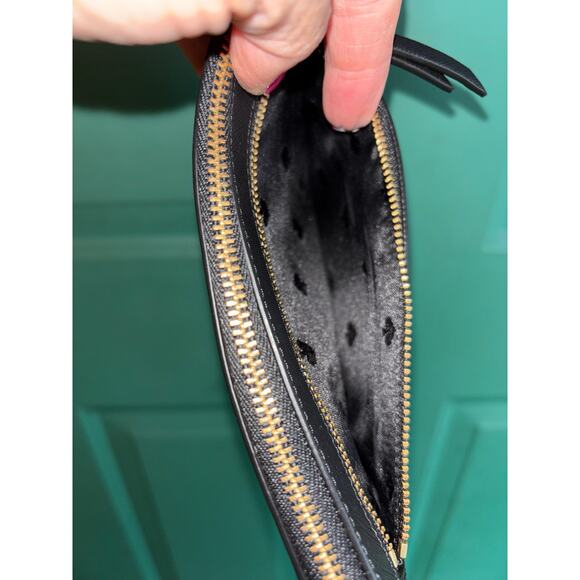 Kate Spade black leather wristlet excellent w - Picture 5 of 9